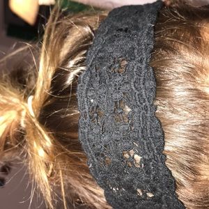 Flower design all BLCK headband